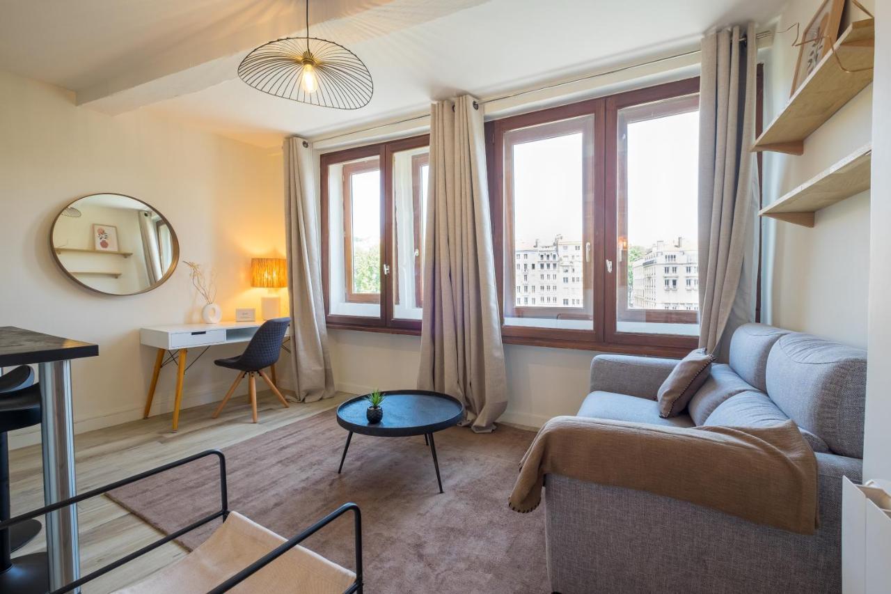 Honore Suite Saint Paul リヨン エクステリア 写真